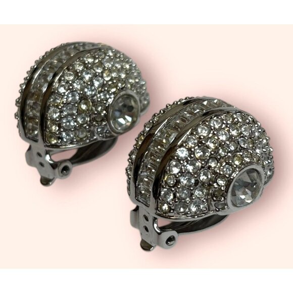 Vintage St. John Clear Rhinestone Crystal Silver Nautilus Shape Clip On Earrings - Picture 3 of 12